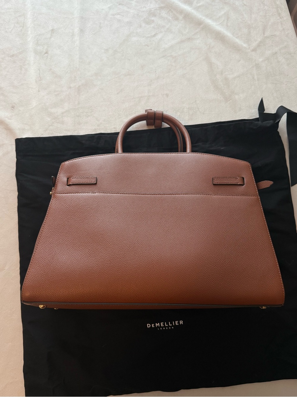 DeMellier The Hudson Bag in Tan Small Grain Leather with Crossbody Strap NEW - Picture 5 of 9